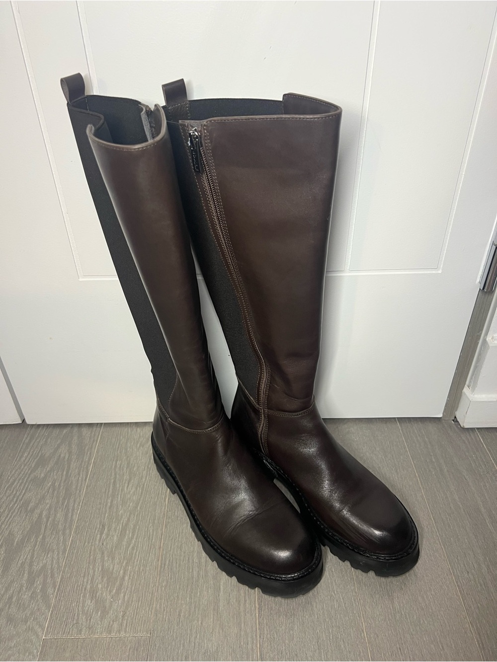 La Canadienne Leather Riding Boots in Dark Brown
